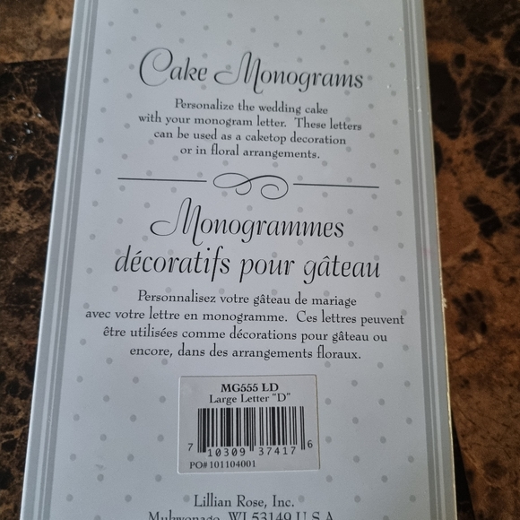 Lillian Rose Monogram Cake Top Decor on picks Letter "D" - Picture 3 of 4